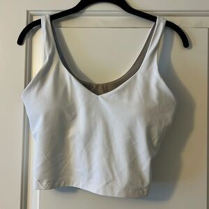 Lululemon cropped align V-neck Tank